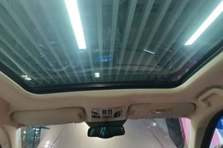 Used Haval H7 2016 Blue-Label H7 2.0T Automatic Elite Model Headliner