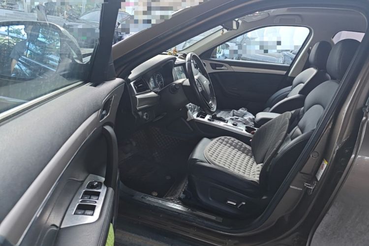 Used Haval H7 2016 Blue-Label H7 2.0T Automatic Luxury Model Interior 3