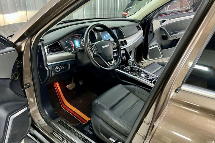 Used Haval H7 2016 Blue-Label H7 2.0T Automatic Luxury Model Interior 4