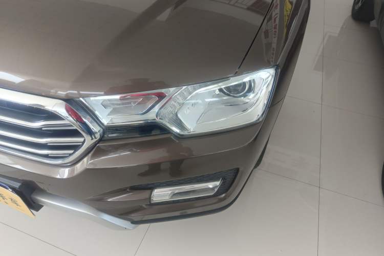 Used Haval H7 2016 Blue-Label H7 2.0T Automatic Luxury Model Left Front Headlight