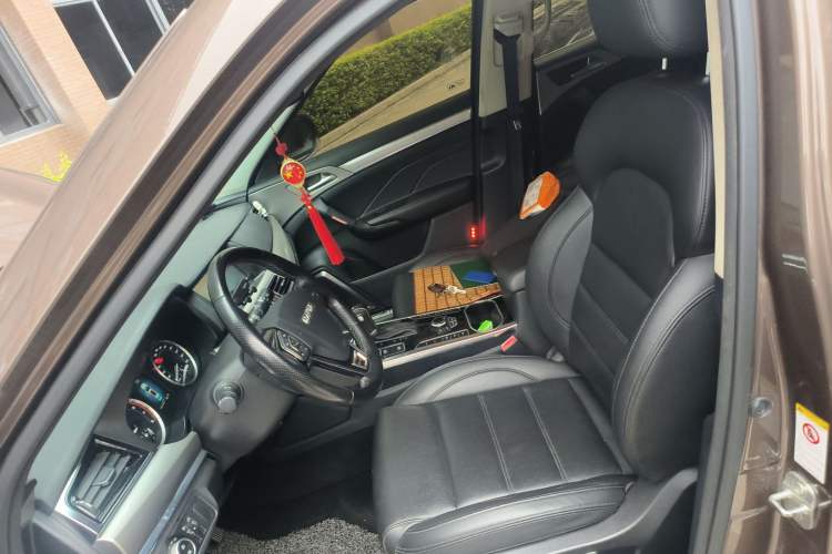 Used Haval H7 2016 Blue-Label H7 2.0T Automatic Elite Model Left Front Seat