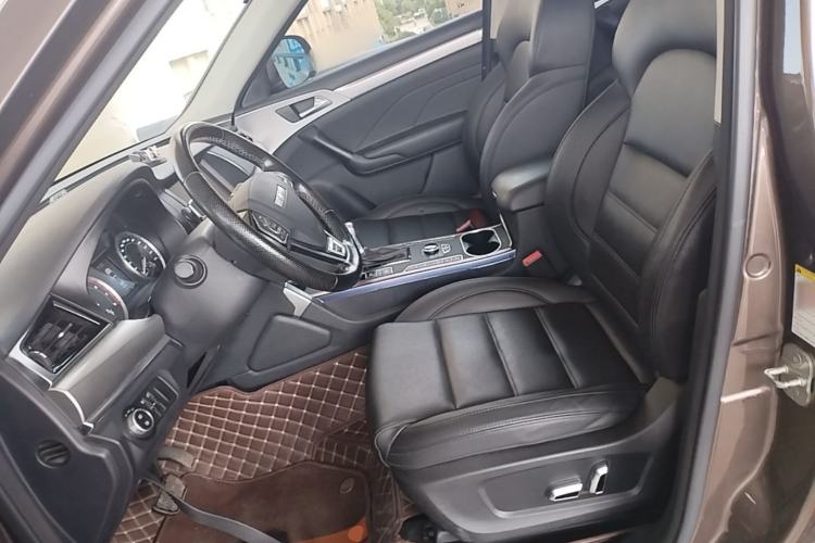 Used Haval H7 2016 Blue-Label H7 2.0T Automatic Elite Model Left Front Seat