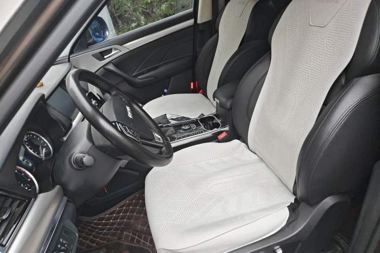 Used Haval H7 2016 Blue-Label H7 2.0T Automatic Elite Model Left Front Seat