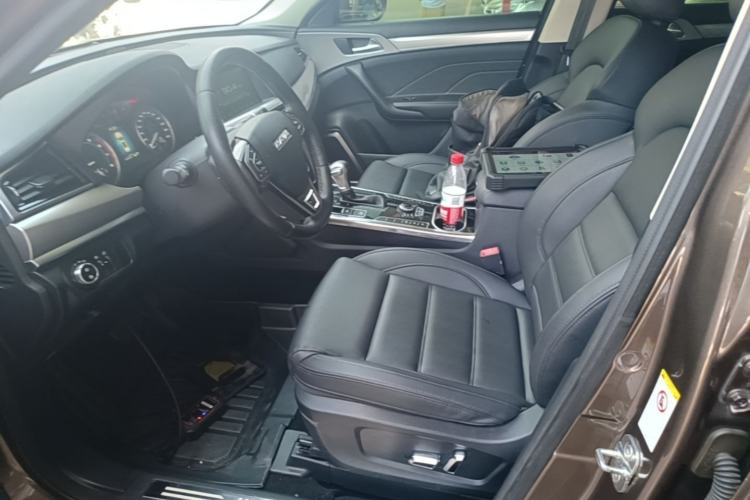 Used Haval H7 2016 Blue-Label H7 2.0T Automatic Elite Model Left Front Seat