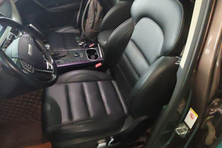 Used Haval H7 2016 Blue-Label H7 2.0T Automatic Elite Model Left Front Seat