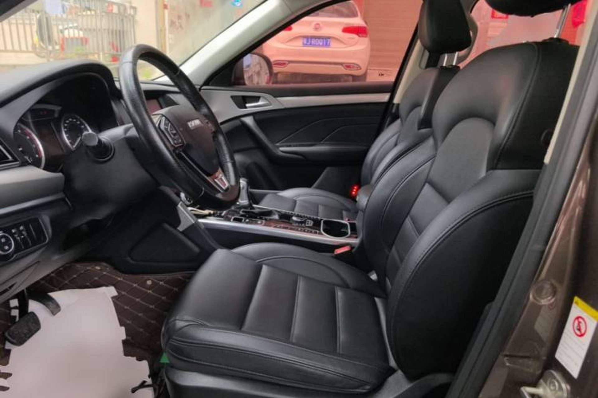 Used Haval H7 2016 Blue-Label H7 2.0T Automatic Luxury Model Left Front Seat