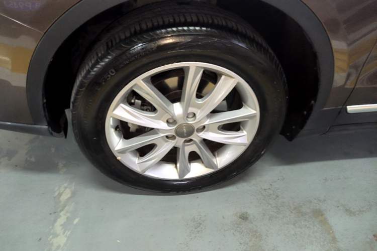 Used Haval H7 2016 Blue-Label H7 2.0T Automatic Luxury Model Left Front Wheel Hub