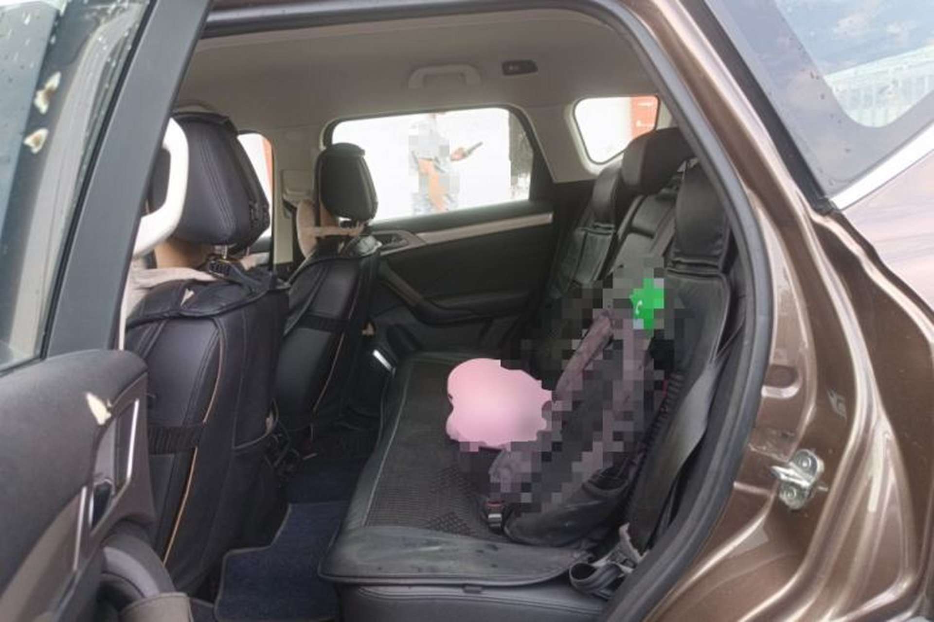 Used Haval H7 2016 Blue-Label H7 2.0T Automatic Elite Model Left Rear Seat
