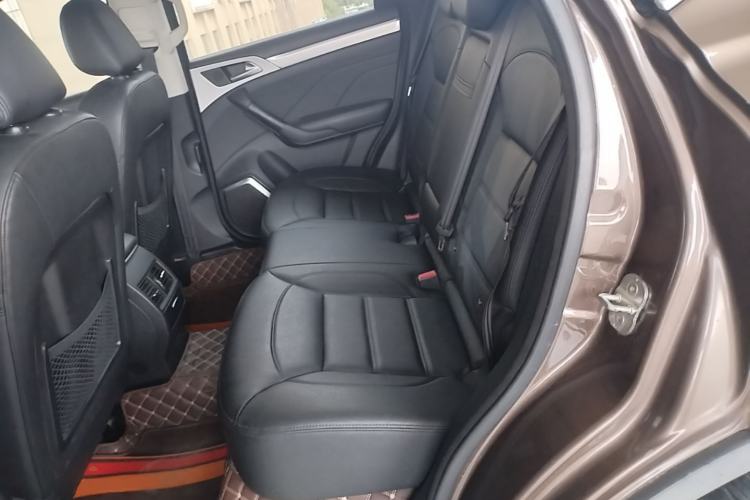 Used Haval H7 2016 Blue-Label H7 2.0T Automatic Elite Model Left Rear Seat