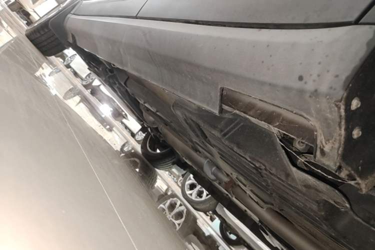Used Haval H7 2016 Blue-Label H7 2.0T Automatic Luxury Model Left Side Sill