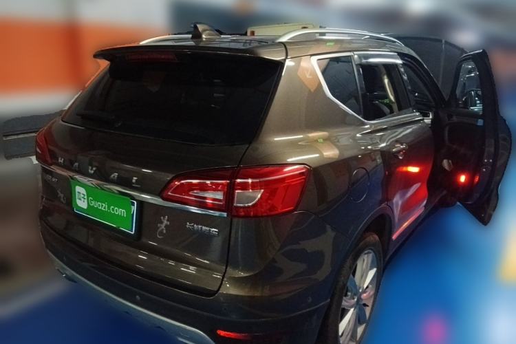 Used Haval H7 2016 Blue-Label H7 2.0T Automatic Luxury Model Rear Right 45 Deg