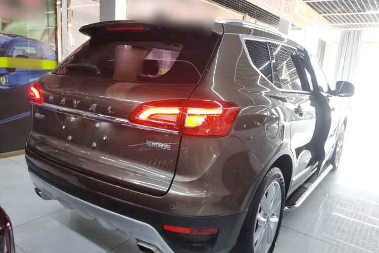 Used Haval H7 2016 Blue-Label H7 2.0T Automatic Luxury Model Rear Right 45 Deg