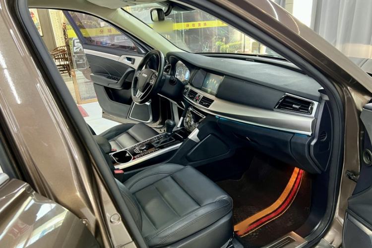Used Haval H7 2016 Blue-Label H7 2.0T Automatic Luxury Model Right Front Seat