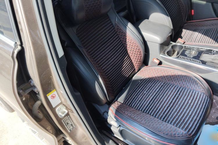 Used Haval H7 2016 Blue-Label H7 2.0T Automatic Luxury Model Right Front Seat