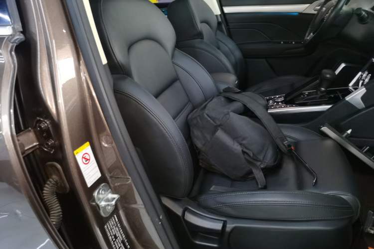 Used Haval H7 2016 Blue-Label H7 2.0T Automatic Luxury Model Right Front Seat