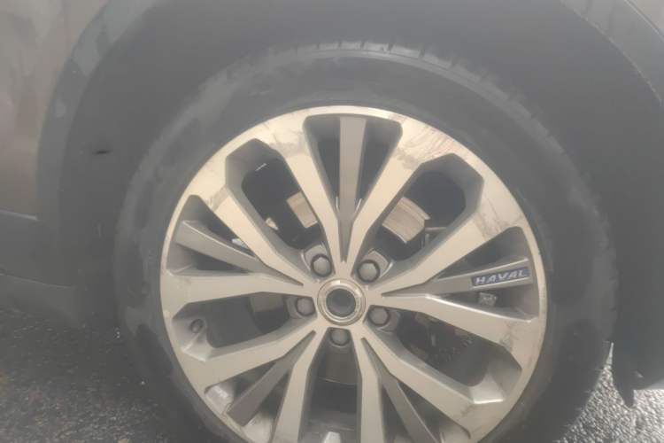 Used Haval H7 2016 Blue-Label H7 2.0T Automatic Luxury Model Right Front Wheel Hub