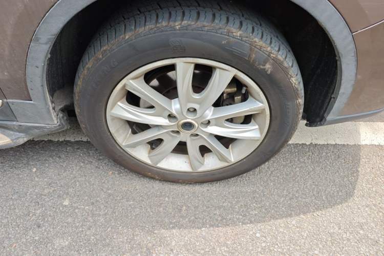 Used Haval H7 2016 Blue-Label H7 2.0T Automatic Luxury Model Right Front Wheel Hub