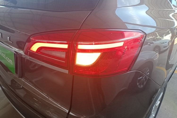 Used Haval H7 2016 Blue-Label H7 2.0T Automatic Elite Model Right Rear Taillight