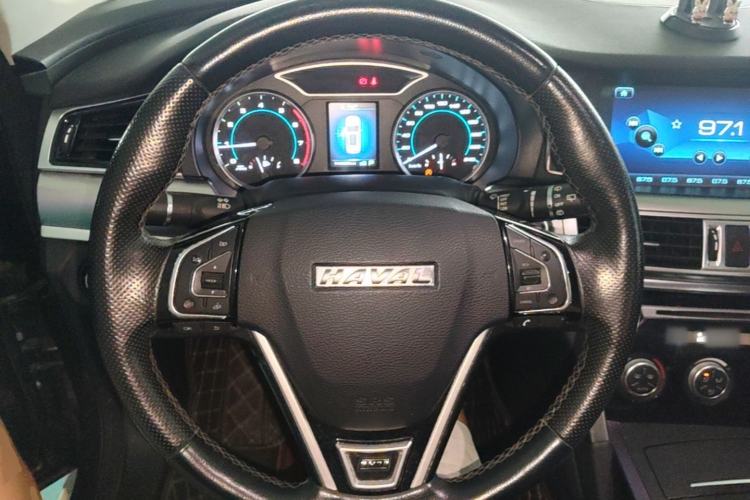 Used Haval H7 2016 Blue-Label H7 2.0T Automatic Elite Model Steering Wheel