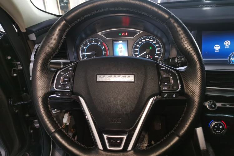 Used Haval H7 2016 Blue-Label H7 2.0T Automatic Luxury Model Steering Wheel