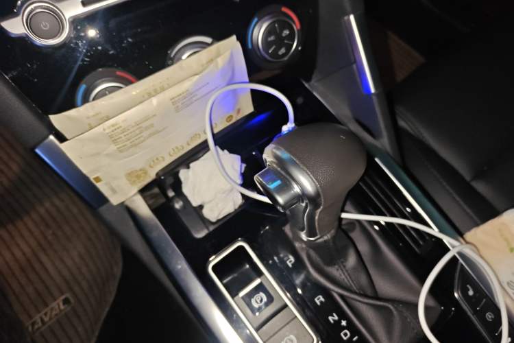 Used Haval H7 2016 Blue-Label H7 2.0T Automatic Luxury Model Gear Lever