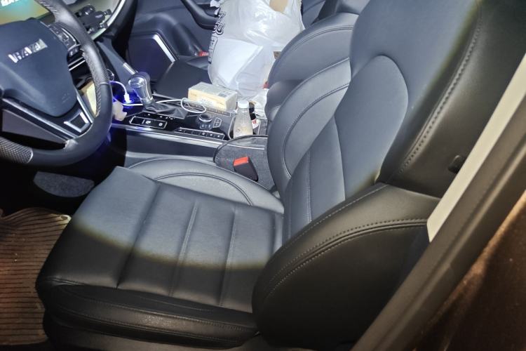 Used Haval H7 2016 Blue-Label H7 2.0T Automatic Luxury Model Left Front Seat