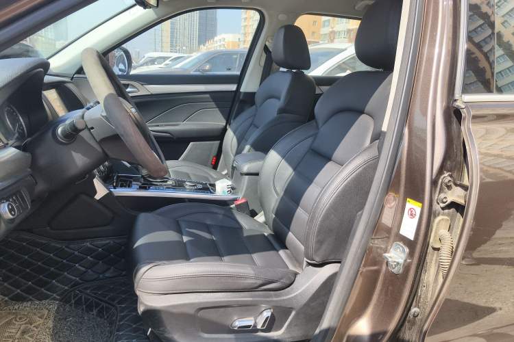 Used Haval H7 2016 Blue-Label H7 2.0T Automatic Luxury Model Left Front Seat