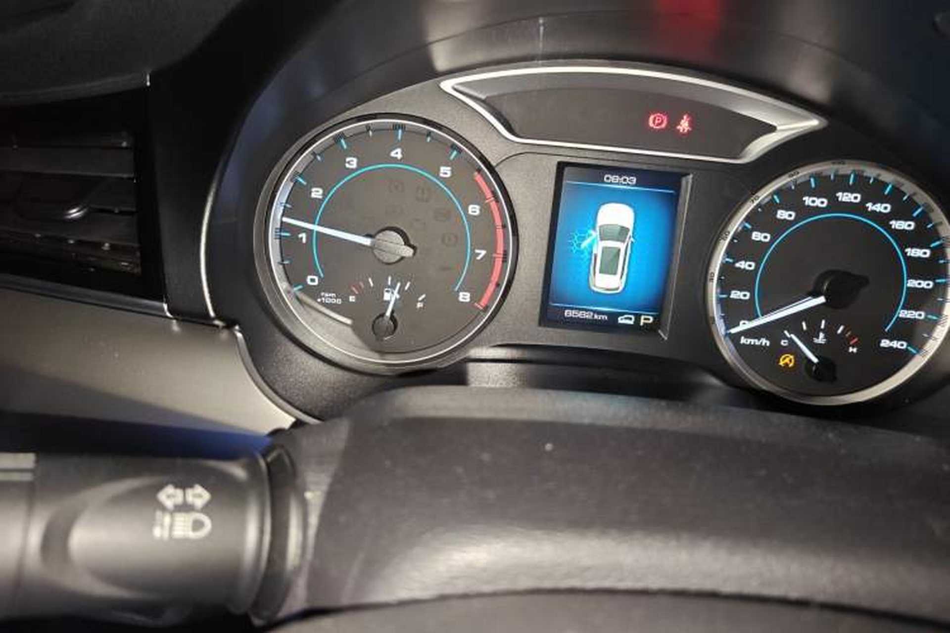 Used Haval H7 2016 Blue-Label H7 2.0T Automatic Luxury Model Odometer Close Up