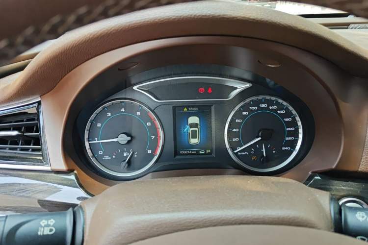 Used Haval H7 2016 Blue-Label H7 2.0T Automatic Luxury Model Instrument Cluster