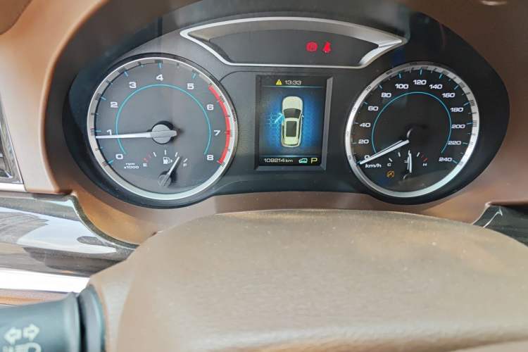 Used Haval H7 2016 Blue-Label H7 2.0T Automatic Luxury Model Odometer Close Up