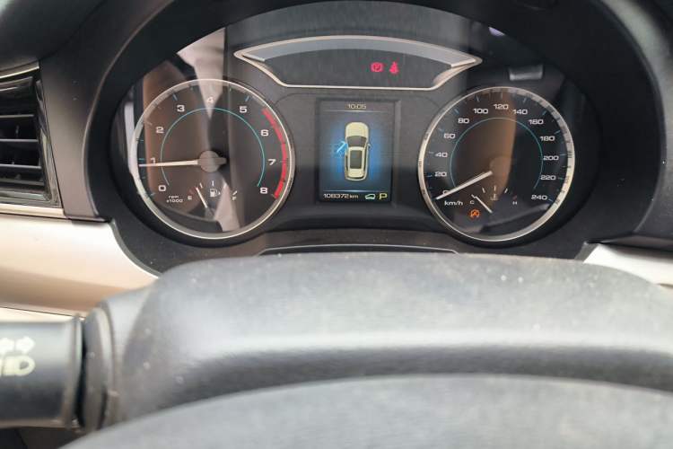 Used Haval H7 2016 Blue-Label H7 2.0T Automatic Luxury Model Odometer Close Up