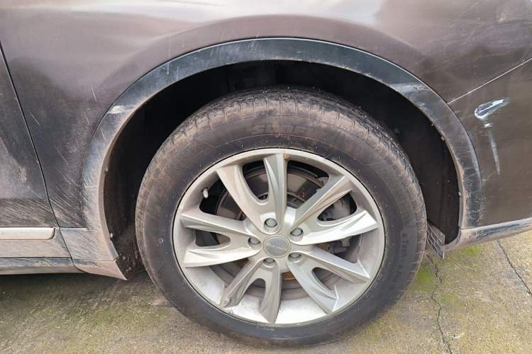Used Haval H7 2016 Blue-Label H7 2.0T Automatic Luxury Model Right Front Wheel Hub