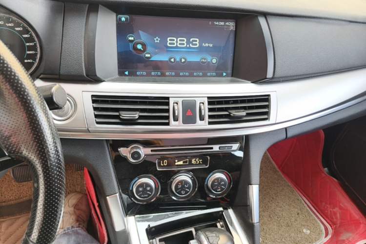 Used Haval H7 2016 Blue-Label H7 2.0T Automatic Luxury Model Audio And AC Panel