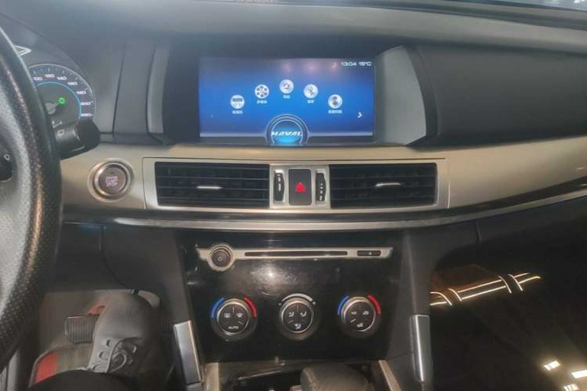 Used Haval H7 2016 Blue-Label H7 2.0T Automatic Luxury Model Audio And AC Panel