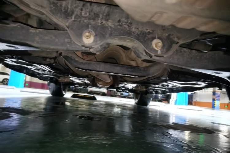 Used Haval H7 2016 Blue-Label H7 2.0T Automatic Elite Model Chassis Rear