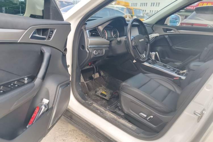 Used Haval H7 2016 Blue-Label H7 2.0T Automatic Luxury Model Driver Seat