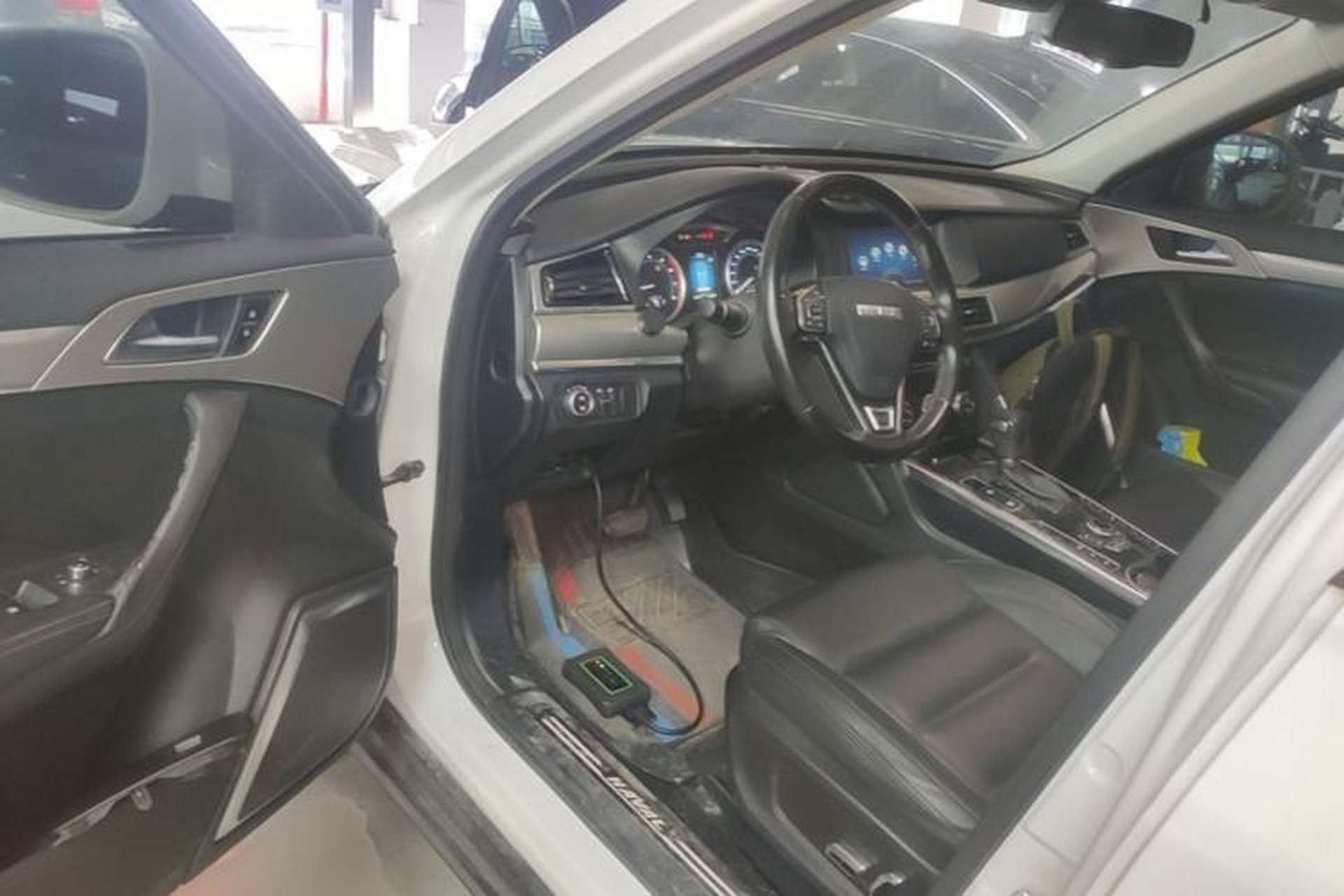 Used Haval H7 2016 Blue-Label H7 2.0T Automatic Luxury Model Driver Seat