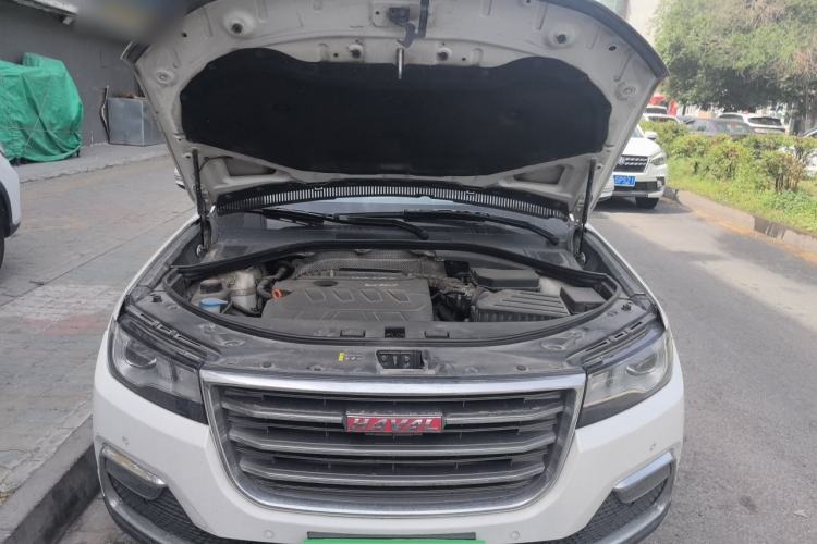 Used Haval H7 2016 Blue-Label H7 2.0T Automatic Luxury Model Engine Bay