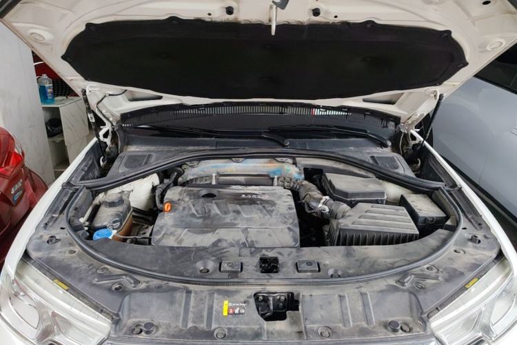 Used Haval H7 2016 Blue-Label H7 2.0T Automatic Luxury Model Engine Bay