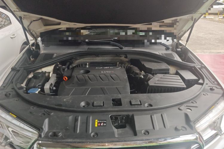 Used Haval H7 2016 Blue-Label H7 2.0T Automatic Luxury Model Engine Bay