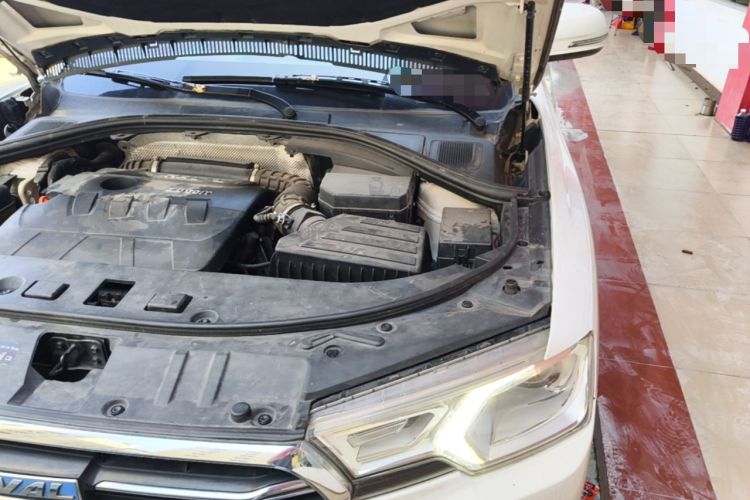 Used Haval H7 2016 Blue-Label H7 2.0T Automatic Luxury Model Engine Bay Left