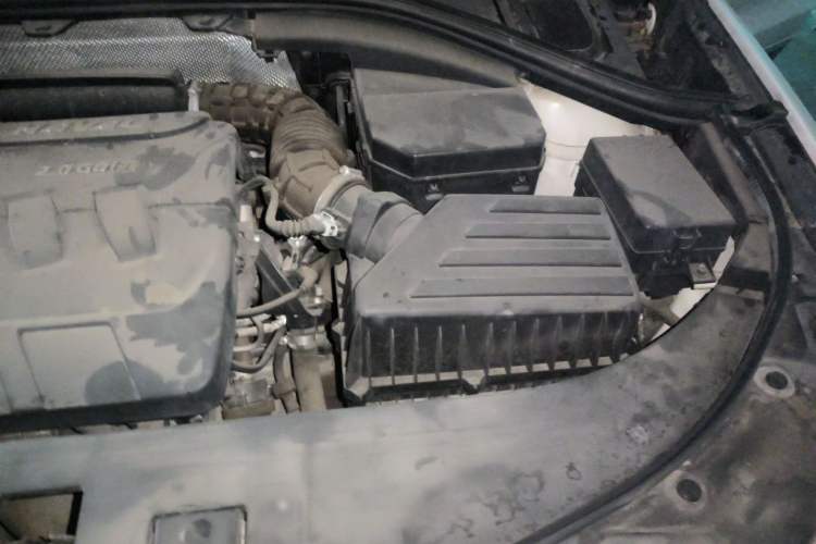 Used Haval H7 2016 Blue-Label H7 2.0T Automatic Luxury Model Engine Bay Left