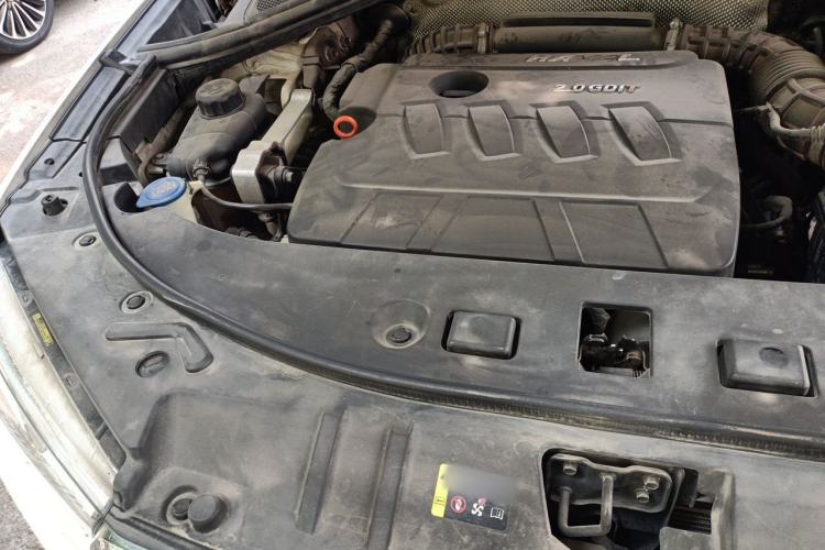 Used Haval H7 2016 Blue-Label H7 2.0T Automatic Luxury Model Engine Bay Right