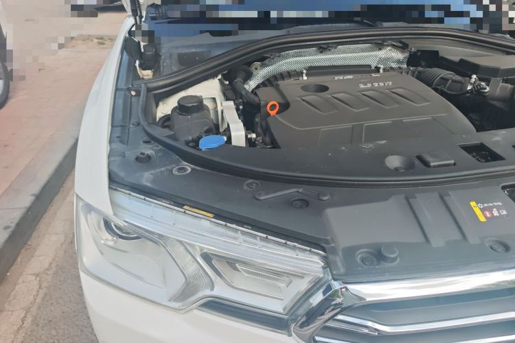 Used Haval H7 2016 Blue-Label H7 2.0T Automatic Luxury Model Engine Bay Right