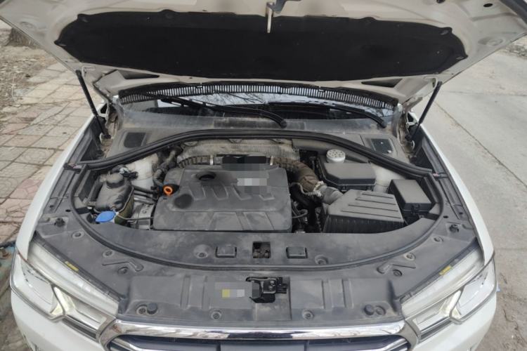 Used Haval H7 2016 Blue-Label H7 2.0T Automatic Luxury Model Engine Bay