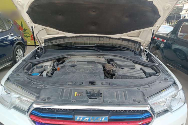 Used Haval H7 2016 Blue-Label H7 2.0T Automatic Luxury Model Engine Bay