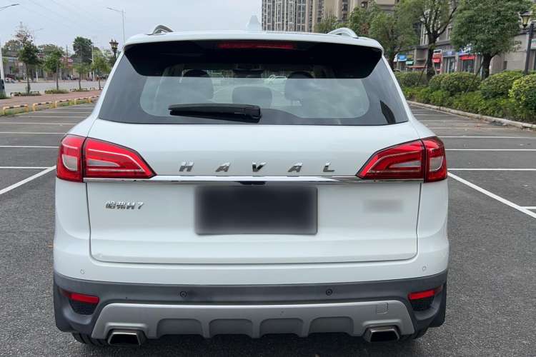 Used Haval H7 2016 Blue-Label H7 2.0T Automatic Luxury Model Exterior 4