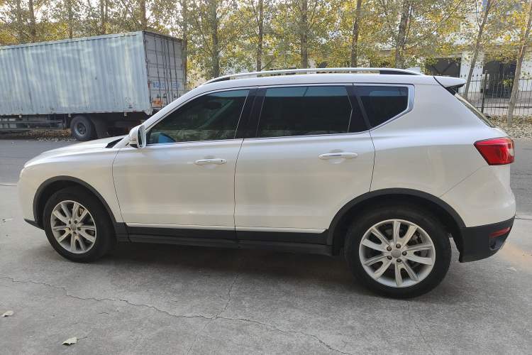 Used Haval H7 2016 Blue-Label H7 2.0T Automatic Luxury Model Exterior 5