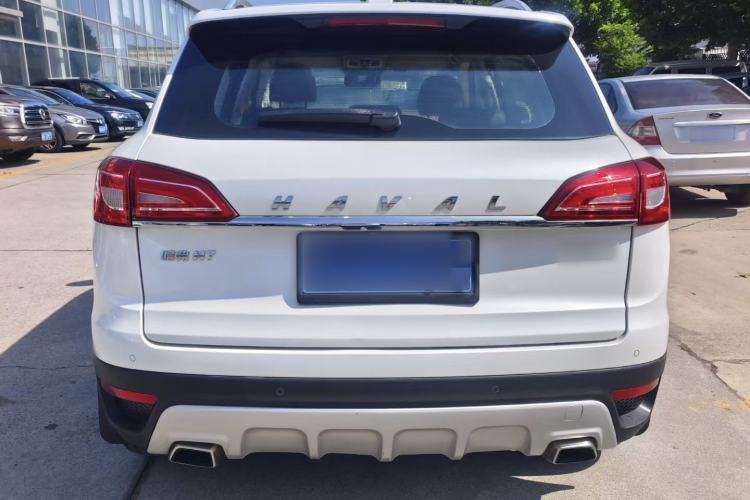 Used Haval H7 2016 Blue-Label H7 2.0T Automatic Elite Model Exterior 9