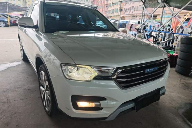 Used Haval H7 2016 Blue-Label H7 2.0T Automatic Luxury Model Front Right 45 Deg